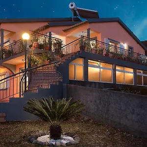 Paradise House Holiday home